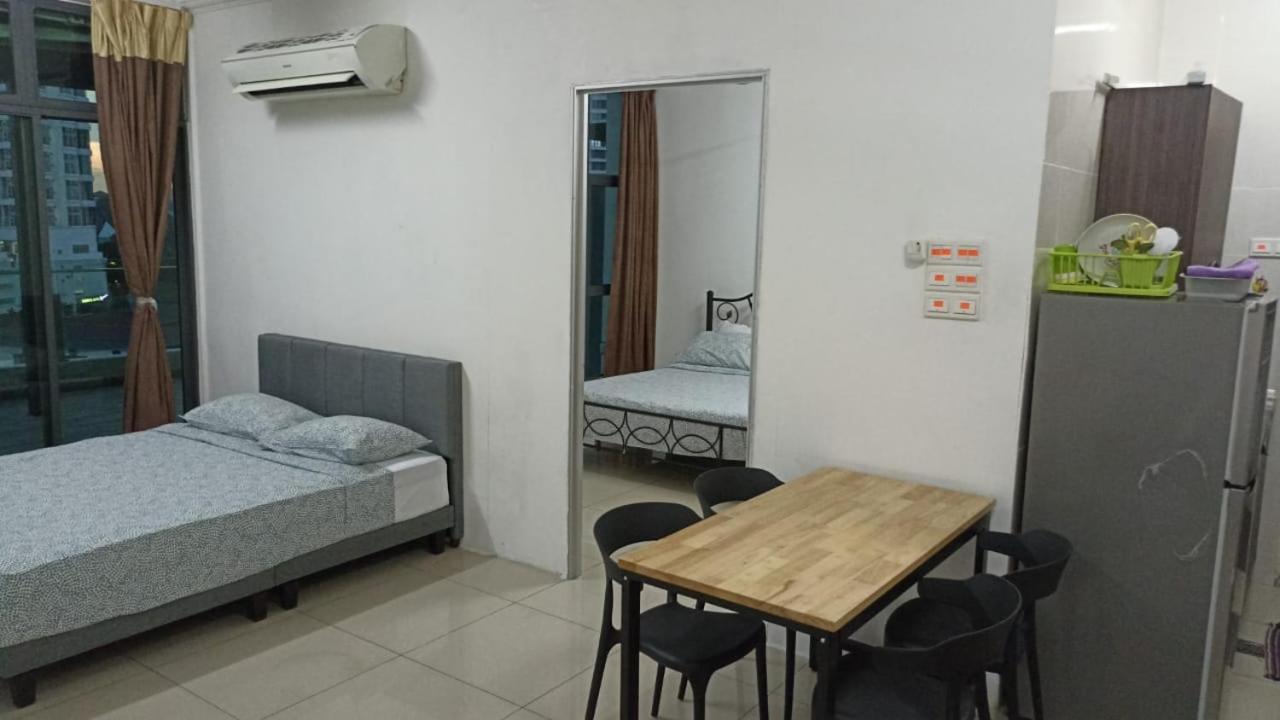 Vista Alam Serviced Apartment Near Idcc Sacc Pkns Uitm Msu Avisena Shah Alam Exterior foto