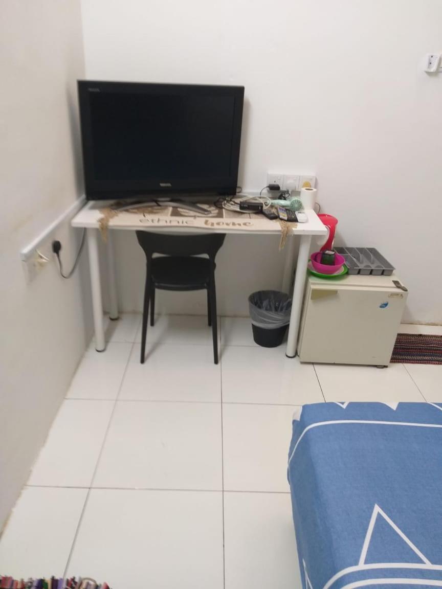 Vista Alam Serviced Apartment Near Idcc Sacc Pkns Uitm Msu Avisena Shah Alam Exterior foto